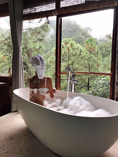 清遠筆架山懸崖森林無邊泳池民宿,云海山巔的隱世浪漫小屋丨外寓